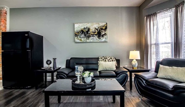 Modern 1BR 1BA Apartment close Falls and Casino