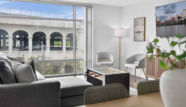 Modern 2BR Condo in Ohio City