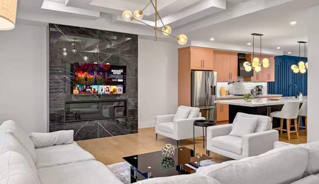 Modern 4BR/3BA Brand New Home