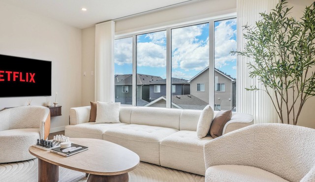 Modern Retreat | Arcade Room | 3BR |AC