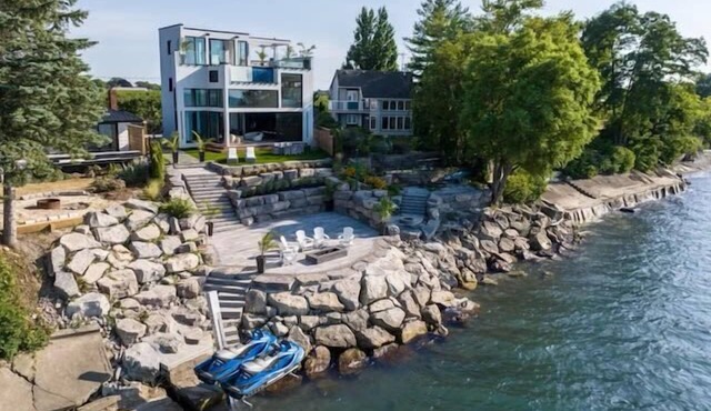 Modern Waterfront House - Custom Built!