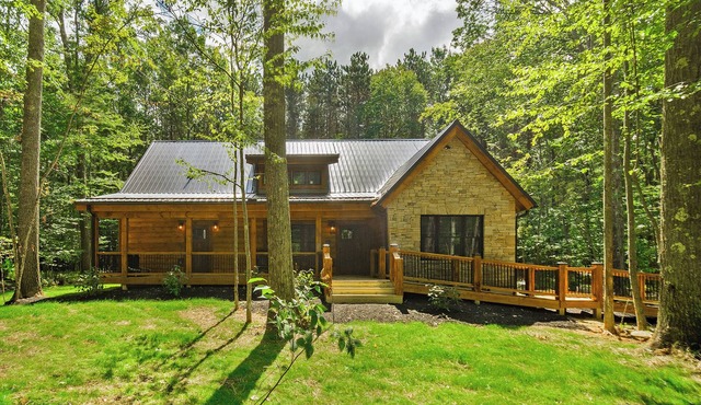 Mountain Laurel: Accessibility Features, Dock Slip, Lake Access, Dog Friendly