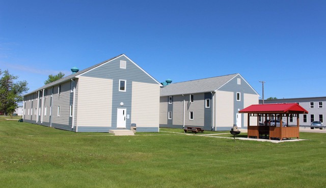 Mynarski House