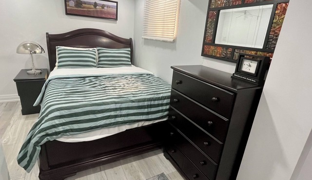 New 1BR Basement Sleeps 3 Free Parking, Free wifi. Private Entrance