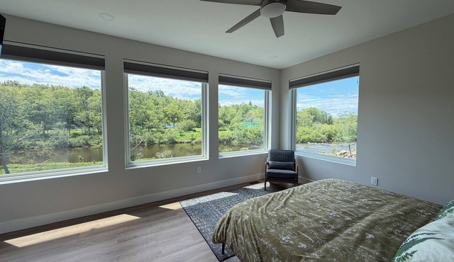 NEW - Blackwater Riverwalk Tower
