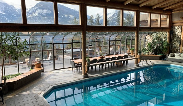 New Denver Lodge – Relax, Unwind & Reconnect