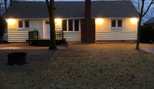 Newly renovated cozy cottage at Long Point!