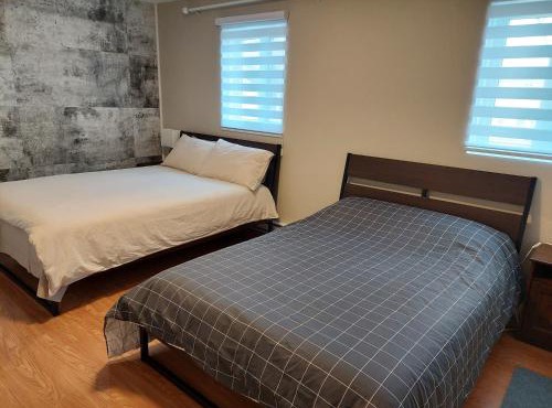 Nice River & Mountain View+4 Beds+Free parking