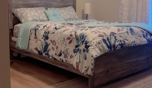 nLuxurious Escape: modern comfort meets rustic charm!