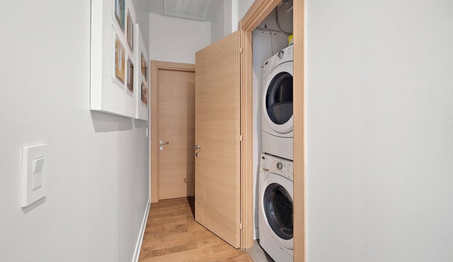 Nomade MTL, Old MTL, 4 Beds 2.5 Ba, Penthouse
