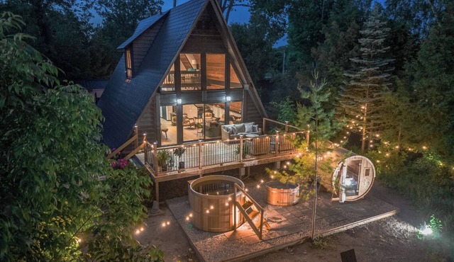Nordic Spa Retreat - hot tub/Cold tub/sauna/fireplace