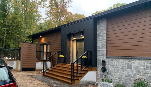 Nouveau chalet moderne/spa/Wi-Fi Modern cottage/hot tub/EV plug/Wi-Fi,beach