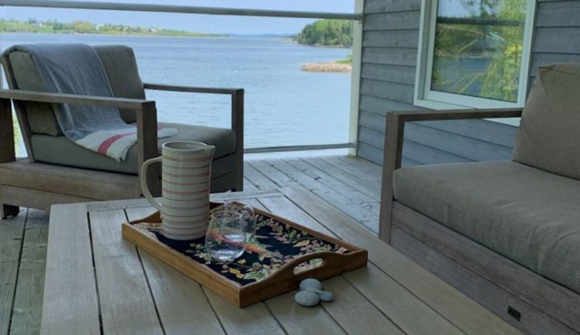 Oceanfront Kayaking retreat close to Lunenburg