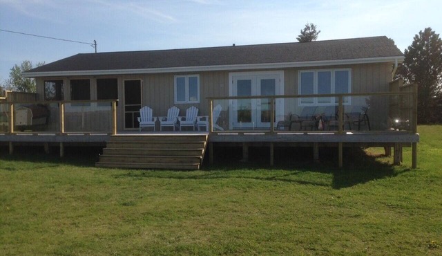Oceanview Cottage -Beach - Peaceful, Amazing Views