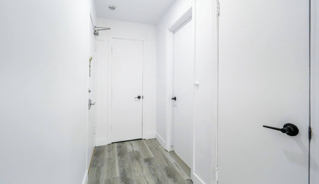 One and Two Bedroom Apartments Near HEC & Université de Montréal Campus