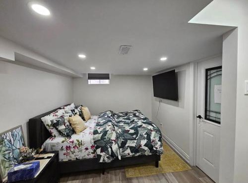 One Bedroom Apartment