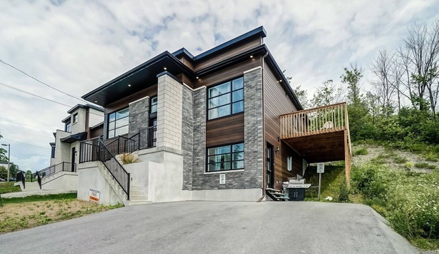 Peaceful House 10 minutes to ottawa and Excellent location
