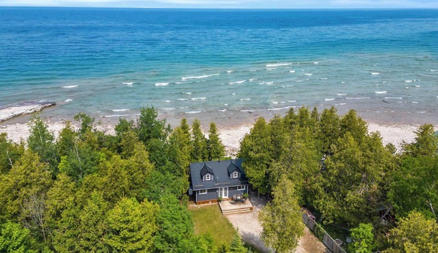 PIER280, Lakefront with Private Lake Access