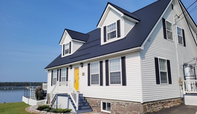 Pinnacle of St. Andrews by the Sea - Exquisite seaside home.