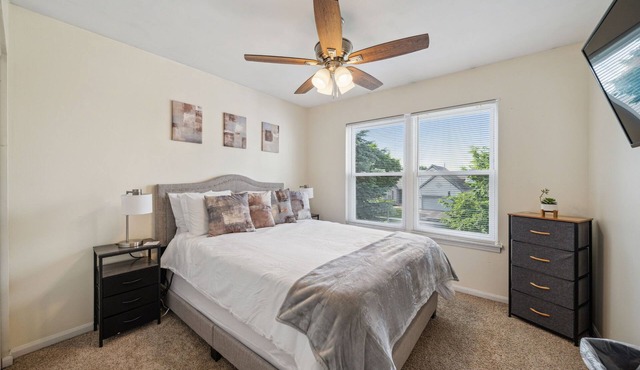 Plainfield FHS Rental - Metcalf Ct
