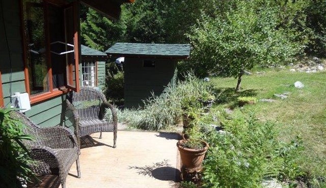 Post&Beam By The Creek