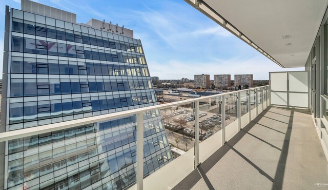 PPRM Rose Richmond Centre Brand New 1BR & 1BA Condo