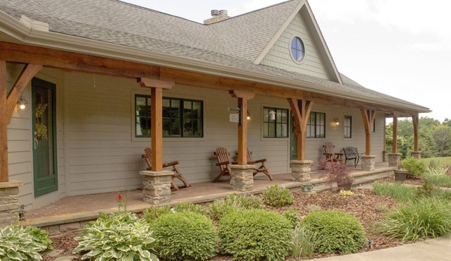 Premier Holmes County Getaway Between Mohican and Amish Country!