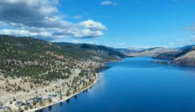 Private New suite Nicola lake & view Golf Sagebrush Merritt, breakfast included!