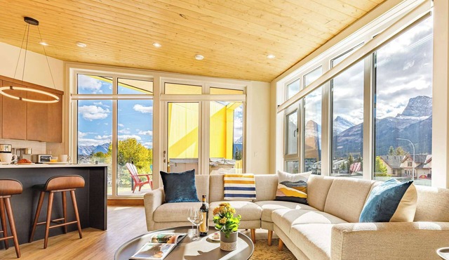 Ravens Peak - Private Hot Tub!