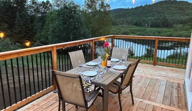 Relaxing chalet in the heart of nature: lake, river, mountains and forest