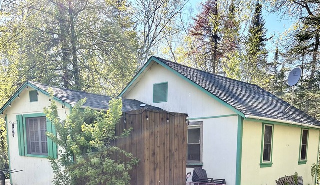 Retro VB Cottage