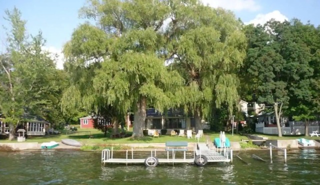 Retro Waterfront Honeoye Lake Cottage