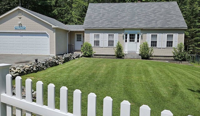 Ridge Escape on the Quietside of MDI by Acadia National Park - Newly updated, Air Conditioned