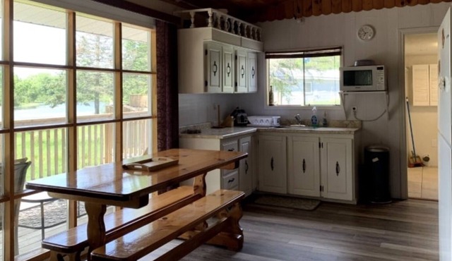 Riverside Waterfront Cottage