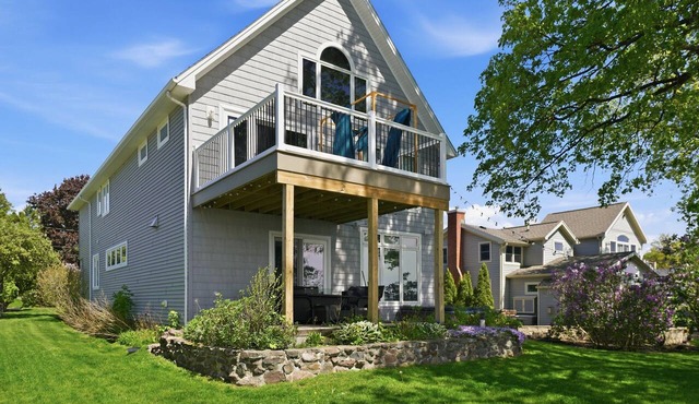 Rochester Lakeview 4br With Firepit Sleeps 6 4 Bedroom Home