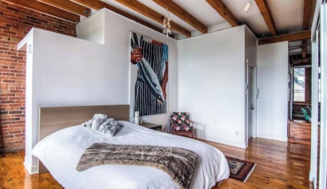 Rustic Gem In the heart of Old Montreal