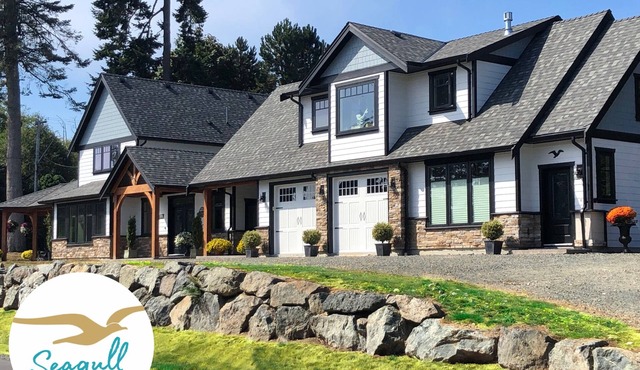 Seagull Studio Vacation Suite in Sooke