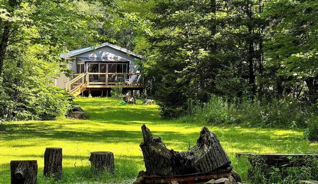 Sebright Cottage With Private River