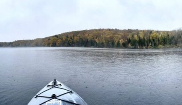 Serene Four Season Getaway on Beautiful Jack Lake