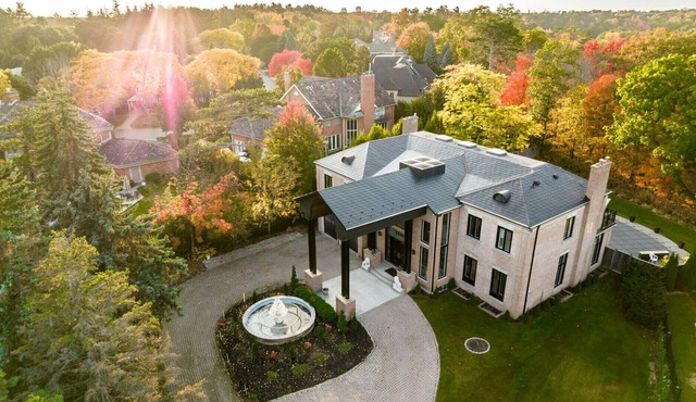 Serene Oasis: 5BR Royal Villa With Private Pool