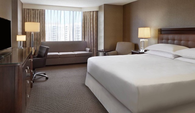 Sheraton Parkway Toronto North Hotel & Suites