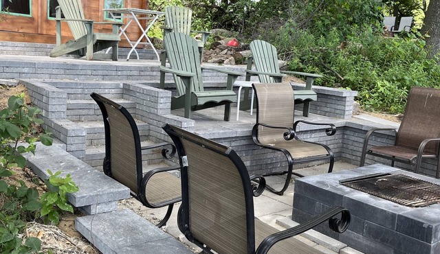 Sherkston Shores Resort - full water view, large private lot, huge covered deck!