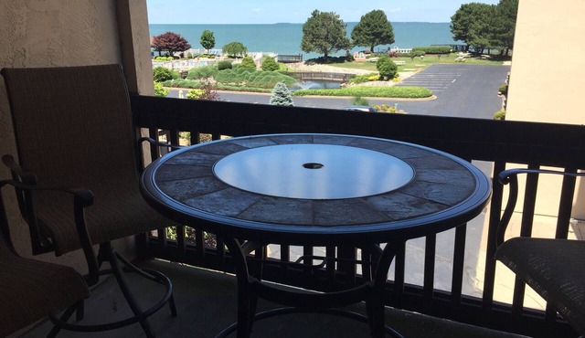 Shores #25: 1 BR sleeps 4