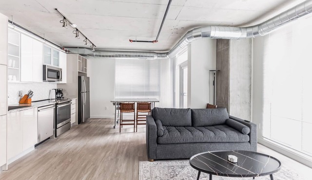 Skyline 776 - 2BR, 1BR & Studio Units with Parking