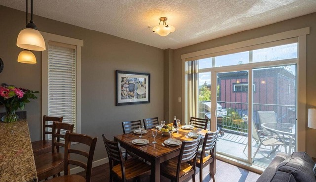 Sooke 2 Bedroom Townhouse