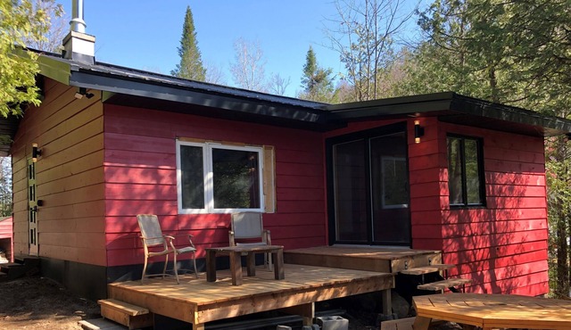 Sought isolated lakefront rustic cabin near Ottawa/Edelweiss Valley Resort.
