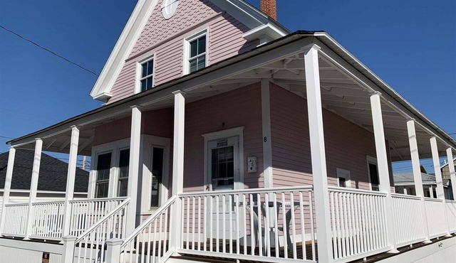 Spacious 5 Bedroom Beach House in Old Orchard Beach is 100 feet from the beach