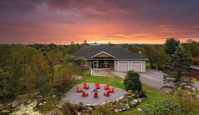 Spacious Bungalow Cottage | Private Hot Tub, Heated Pool, Golf & Downtown Nearby