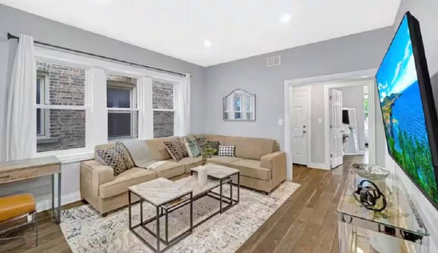 Spacious & Comfortable 3 Bedrooms + Bonus Room