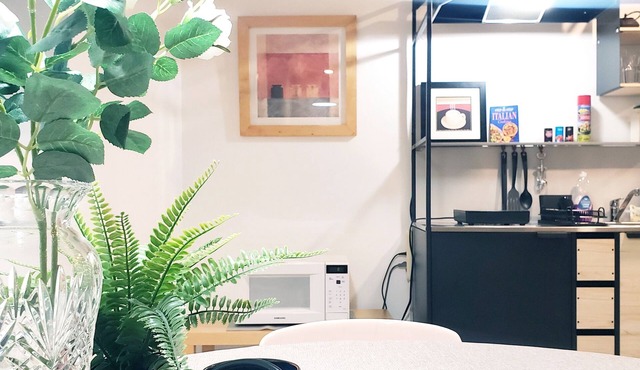 Spotless Basement Suite near LEC | 2 Beds | Private Entrance | Free Parking